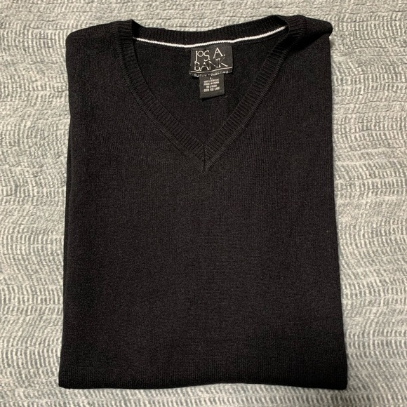3/$20 JOS. A. BANK Classic Collection Black Sleeveless Sweater Vest Size Large - Picture 1 of 8